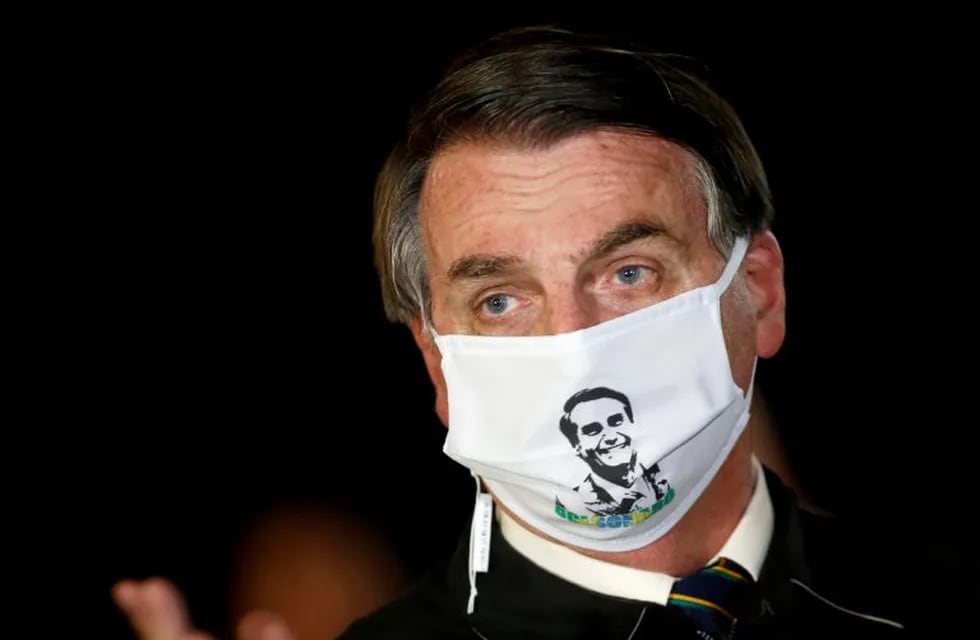 Jair Bolsonario dio positivo de coronavirus. (REUTERS)