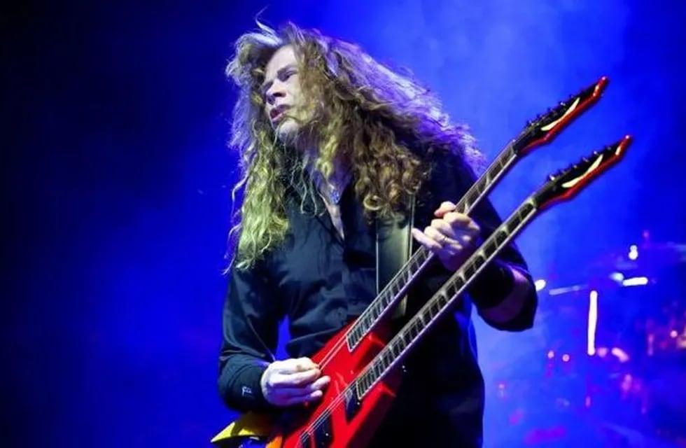 Dave Mustaine, líder de la banda Megadeth, informó que fue diagnosticado con cáncer de garganta.