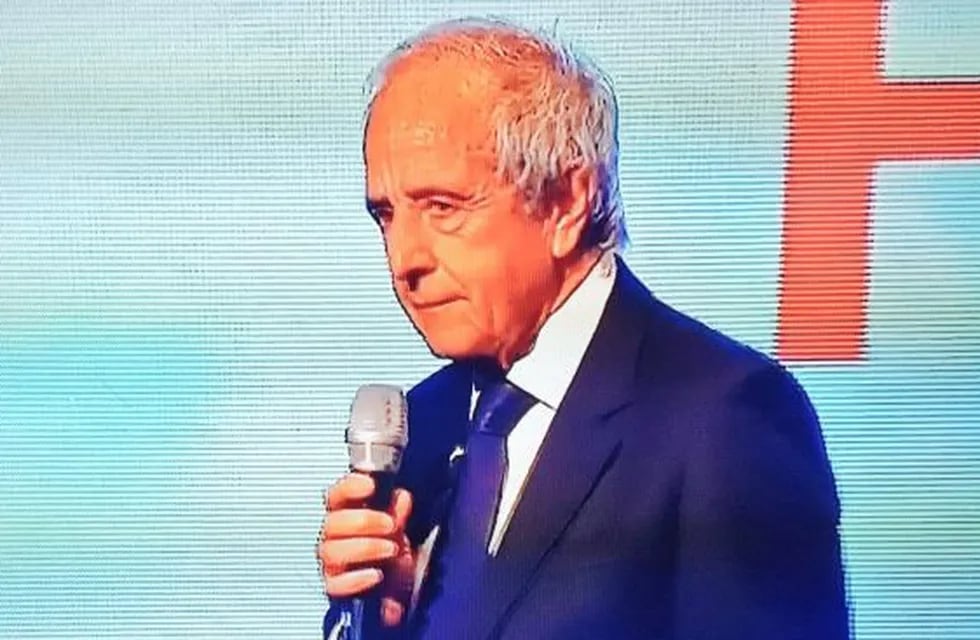 El presidente de River, Rodolfo D'Onofrio, se inclinó por la mudanza del estadio por sobre la remodelación del Monumental.