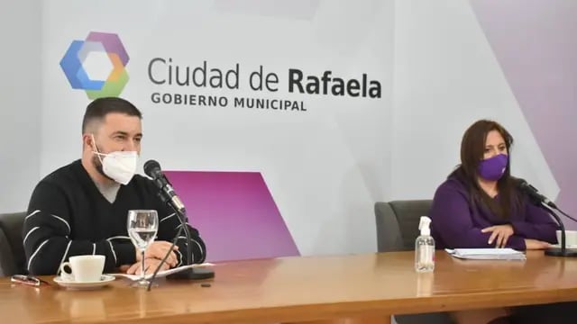 Diego Lanzotti, director del Hospital de Rafaela y Myriam Villafañe, Secretaria de Desarrollo Humano del Municipio