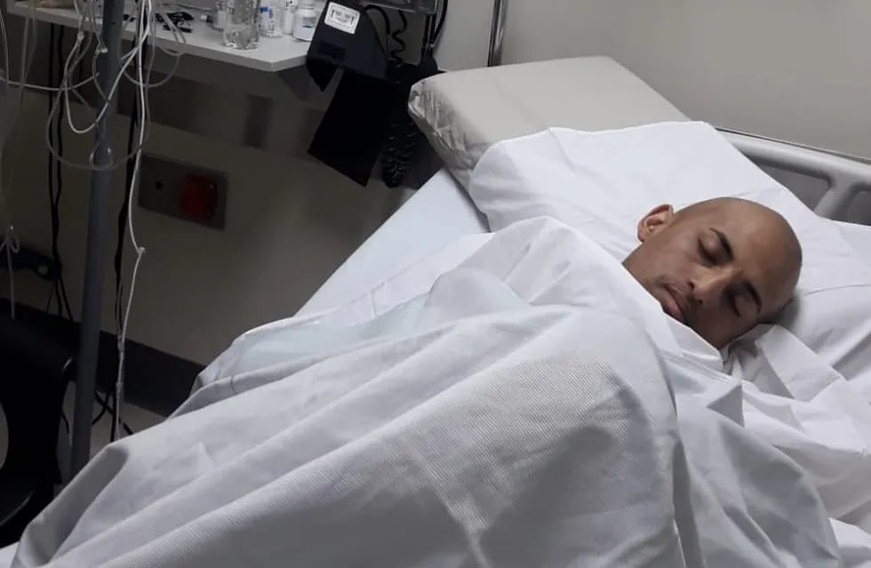 El joven de 27 años tiene leucemia y está en Córdoba luego de ser trasplantado.