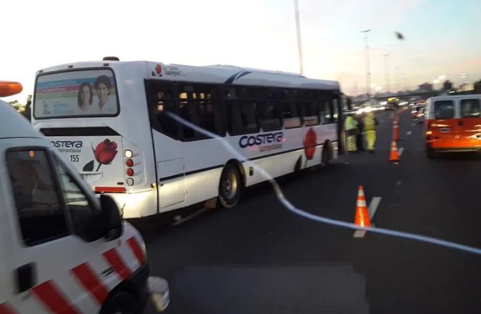 Accidente en la autopista Buenos Aires - La Plata.