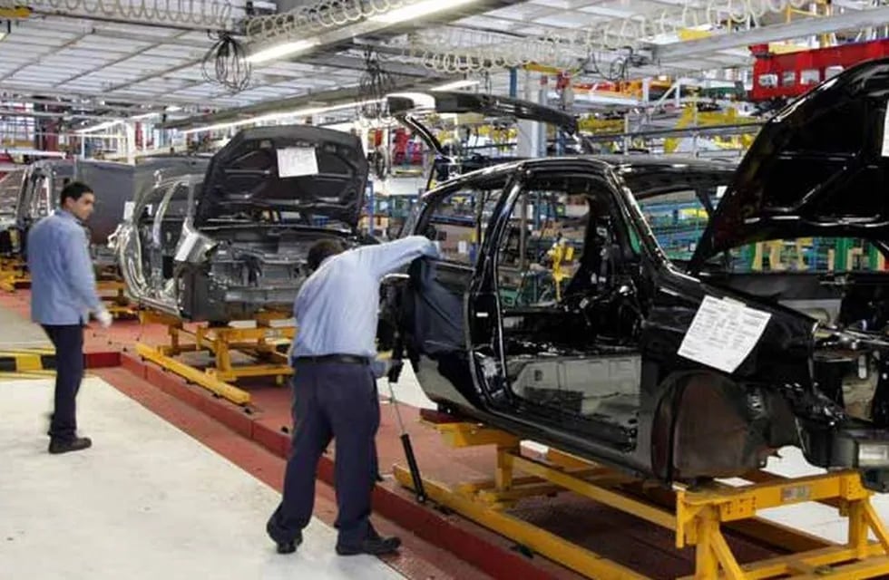 Los trabajadores de Renault estu00e1n alcanzados por el acuerdo salarial.