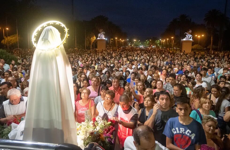Mendoza, 11 de febrero de 2020 Sociedad 
Parque General San Martin
Procesion Virgen de Lourdes  

Foto: Ignacio Blanco / Los Andes

