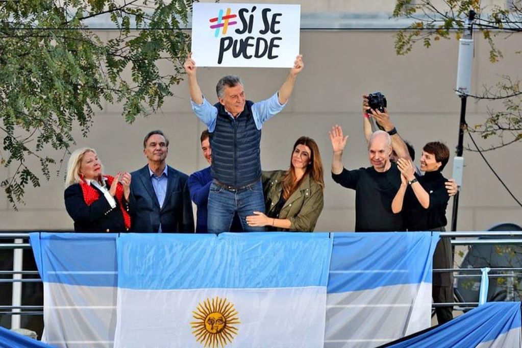 El arranque del #SiSePuede en 30 ciudades antes de las elecciones se produjo en el porteño barrio de Belgrano, con una multitudinaria adhesión. (La Nación)