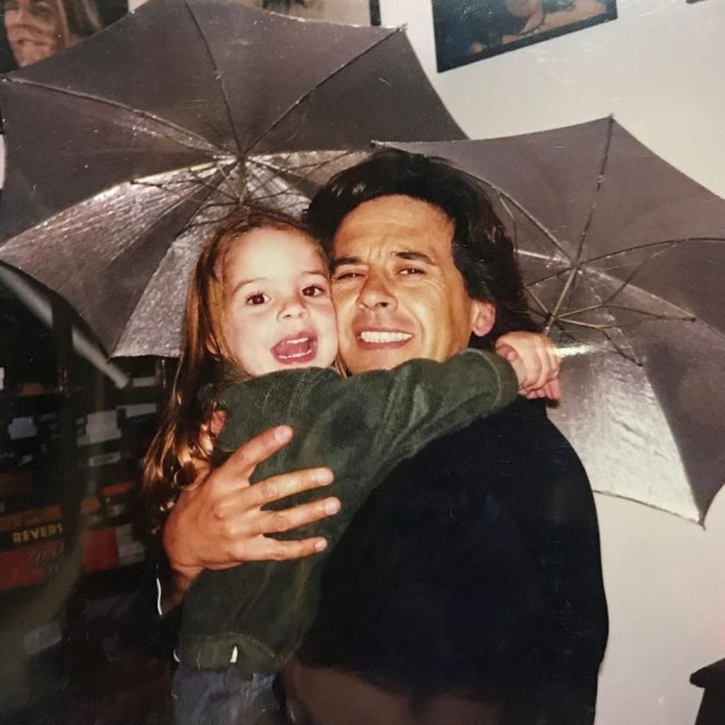 La foto que eligió la joven para apoyar a su padre. Foto: Instagram.