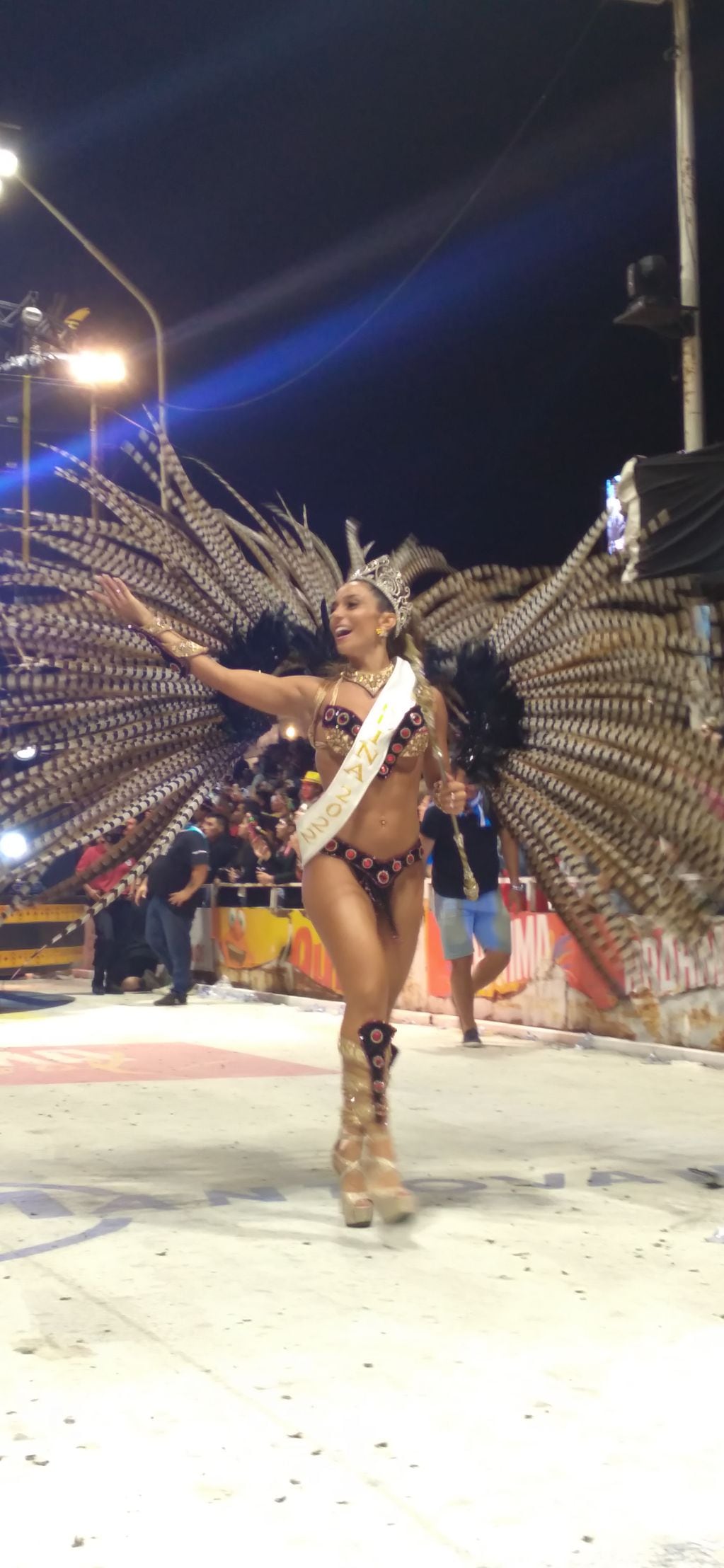 Carla Cortina - Reina del Carnaval 2022