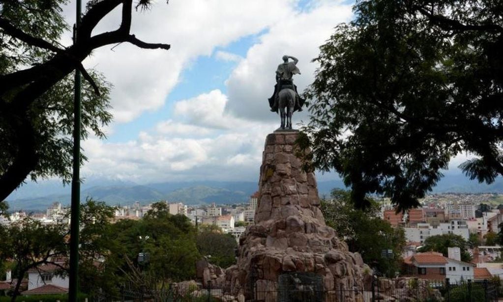 Imagen del Monumento a Güemes de Salta (Web)