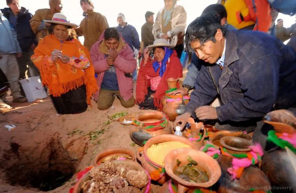 Celebración a la Pachamama en Tolar Grande (web)