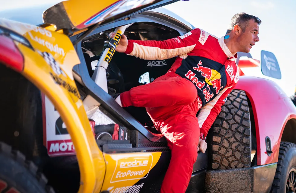 Sexta victoria de etapa para Loeb (quinta consecutiva) en el Dakar 2023.