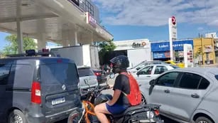 Faltante de combustible en Córdoba: qué falta para que se normalice el expendio en las estaciones.