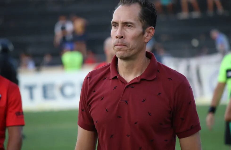 "Instituto empató mucho, pero muchos los tendría que haber ganado", señaló Lucas Bovaglio, DT del Deportivo Morón.