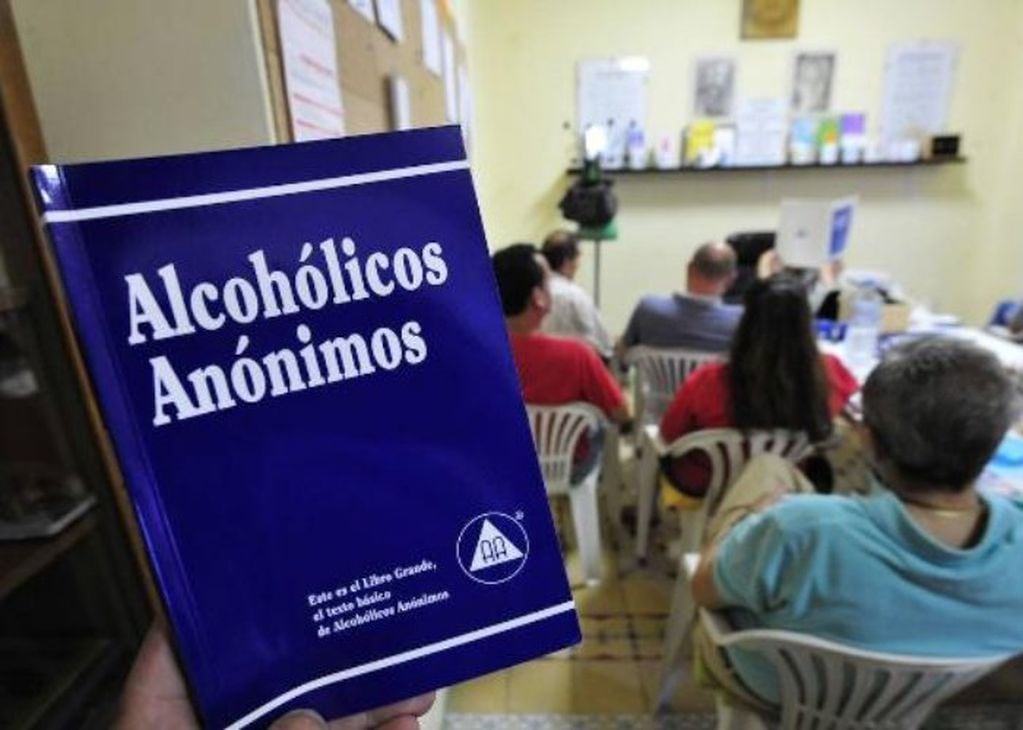 La primera reunión de Alcohólicos Anónimos tuvo sede en El Soberbio.