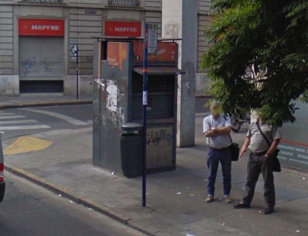 Puesto de recarga de tarjeta Movi cerrado. (Google Street View)