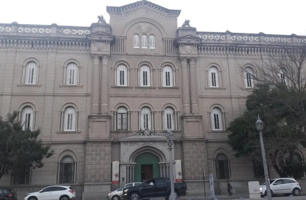 Las autoridades del Colegio Inmaculada abordaron el caso bajo órdenes del Ministerio de Educación de Santa Fe. (@veroensinas)