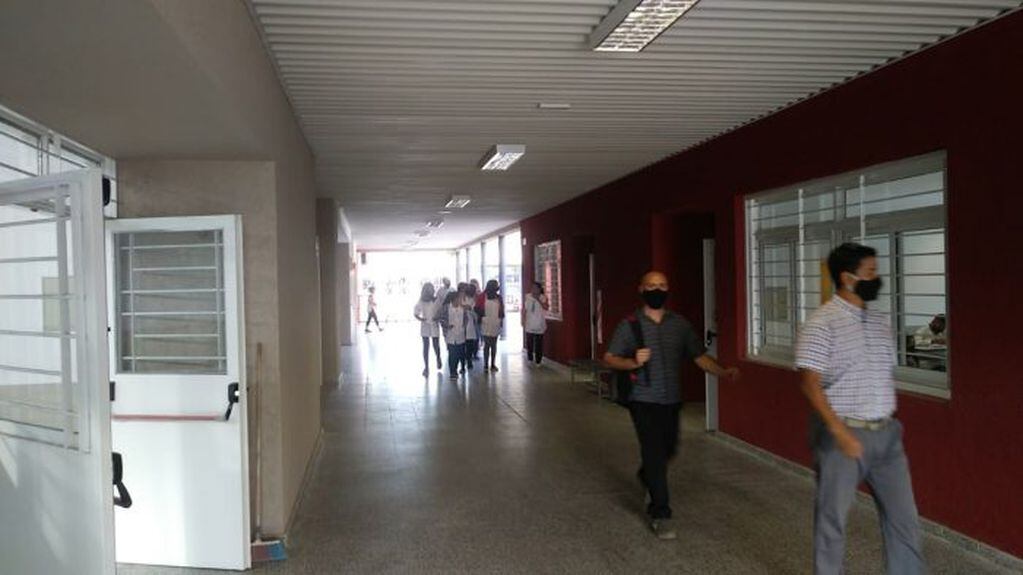 El cliclo lectivo en la escuela Guillén en Real del Padre inició con un edificio completamente remodelado. 