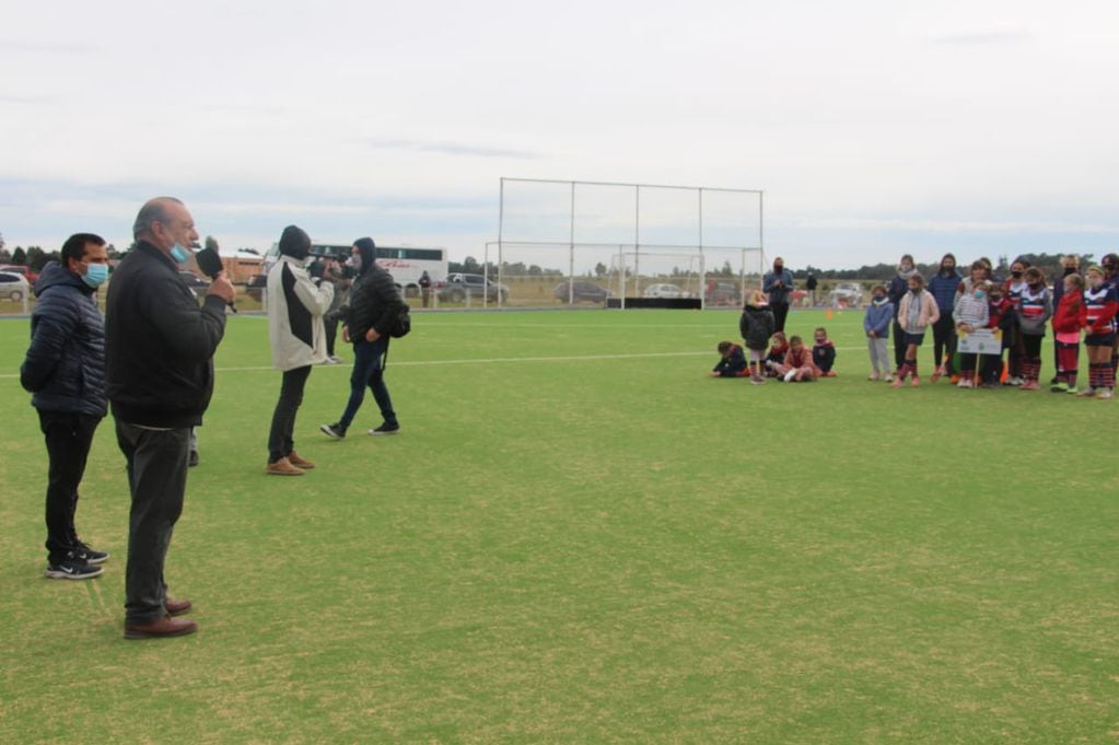 Inauguración del Campeonato Municipal de Hockey

.