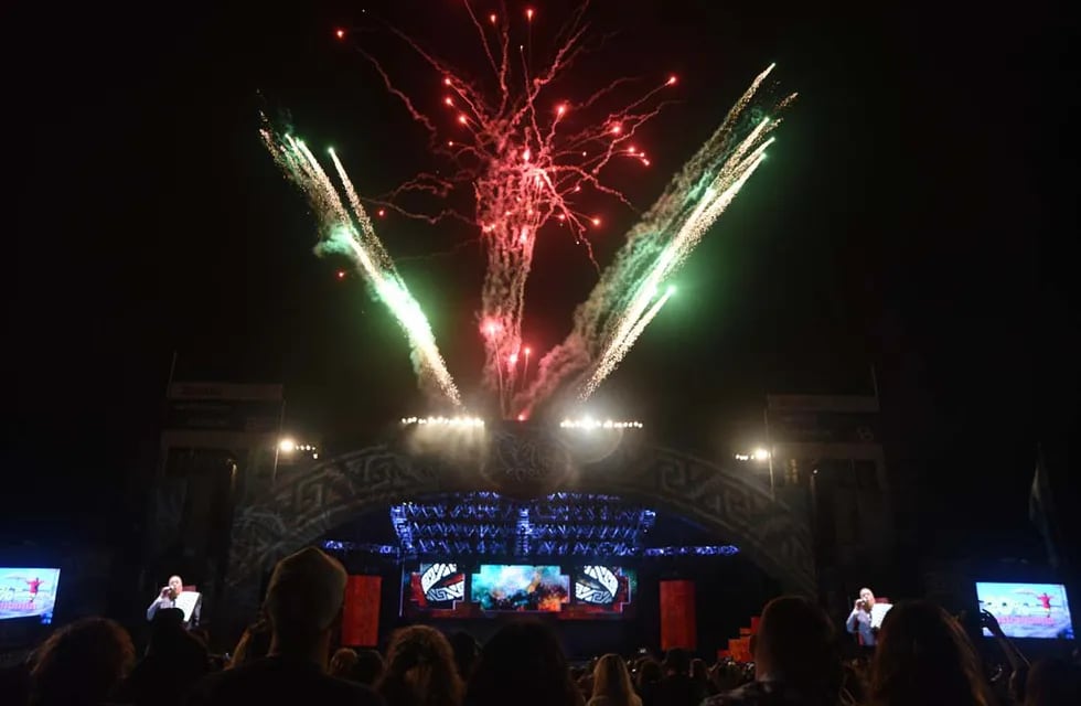 Ceremonia de inauguración de festival de Cosquín 2022 (La Voz)