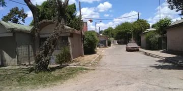 En el barrio PAMI de Villa de Mayo los jubilados denuncian "abandono" por parte del Estado.