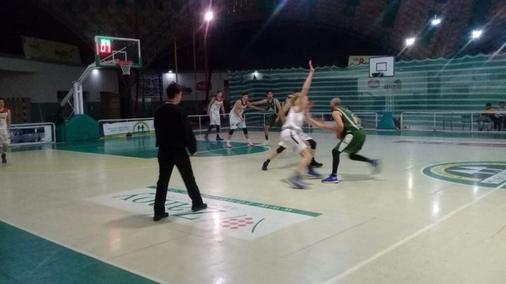 Deportivo Cultural Arroyito basquet primera