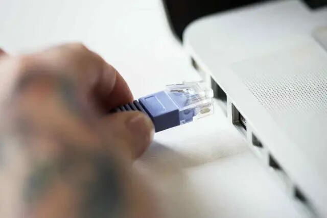 El servicio de Internet de fibra óptica de Iplan ahora está disponible para el segmento residencial. (Freepik)