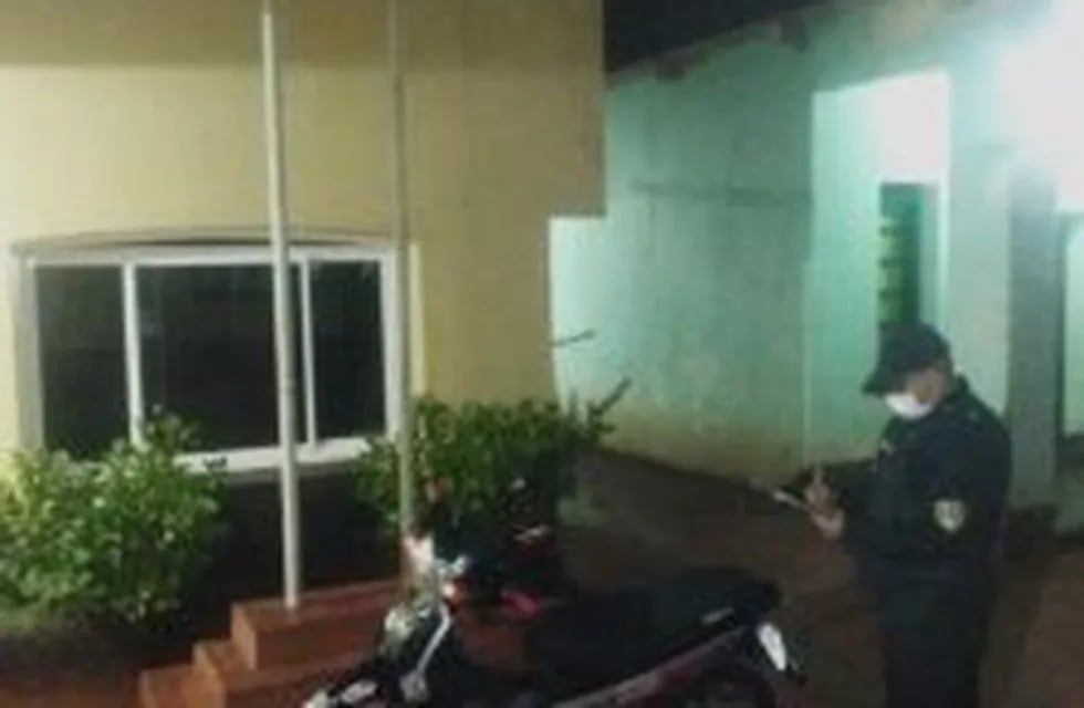 Guaraní | la Policía demoró a dos jóvenes por realizar maniobras peligrosas con una motocicleta sobre la Ruta Nacional 14