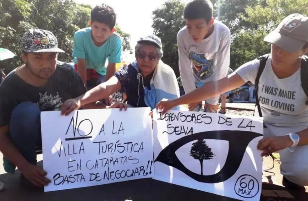 Protestas contra la construcción de la villa turística en Iguazú