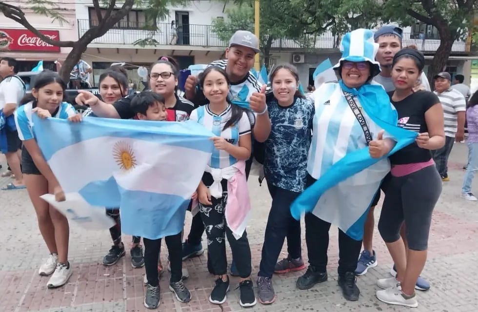 Desde distintas ciudades jujeñas se alienta con mucha energía a la Selección argentina de fútbol.