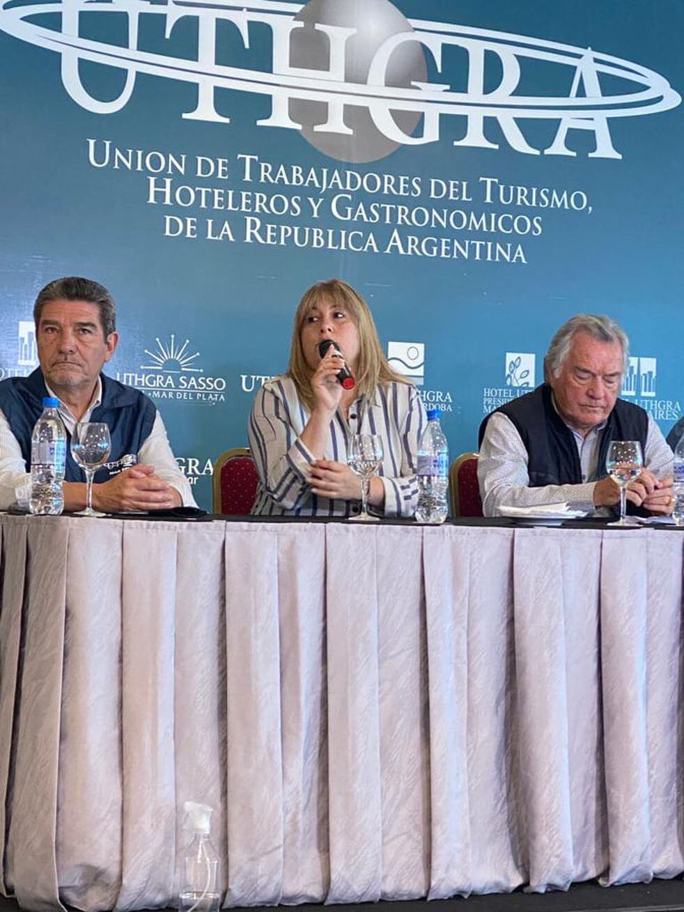 Dirigentes de UTHGRA Mar del Plata confirmaron el convenio logrado en las últimas horas.