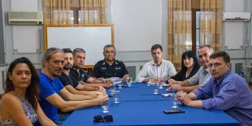 Los concejales de Rafaela se reunieron con la cúpula de la policía