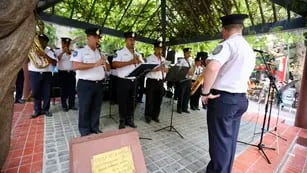 Ciclo de Conciertos de Fin de Año, la Banda de Música “Cabo 1° Gustavo Ramet” de la Policía de Mendoza se presentó con gran éxito en la Pérgola de la Peatonal Sarmiento de la Ciudad de Mendoza.