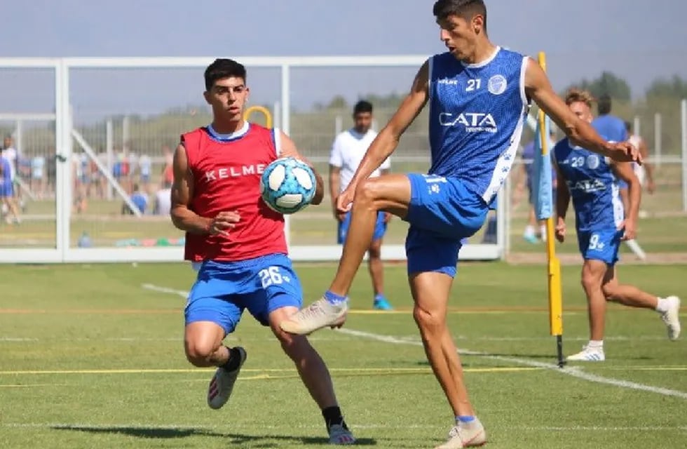 Godoy Cruz recibe este sábado a Independiente de Avellaneda.
