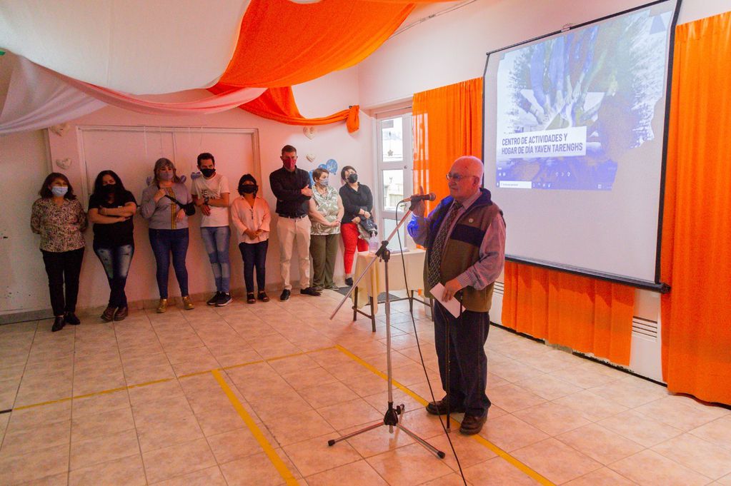 Se realizó una cena aniversario por los 30 años del hogar de día.