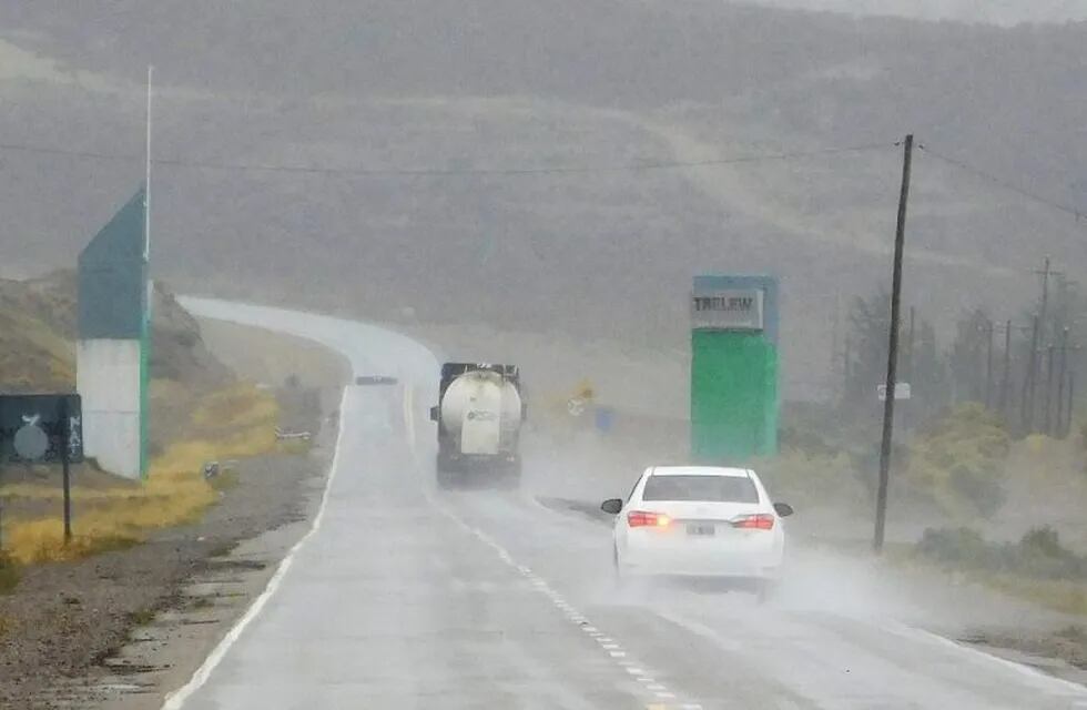 Las rutas provinciales y nacionales de Chubut se encuentran afectadas por el clima.
