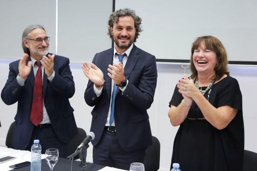 Luis Basterra, Santiago Cafiero y  Susana Mirassou, en la asunción de las autoridades del INTA (@intaargentina)
