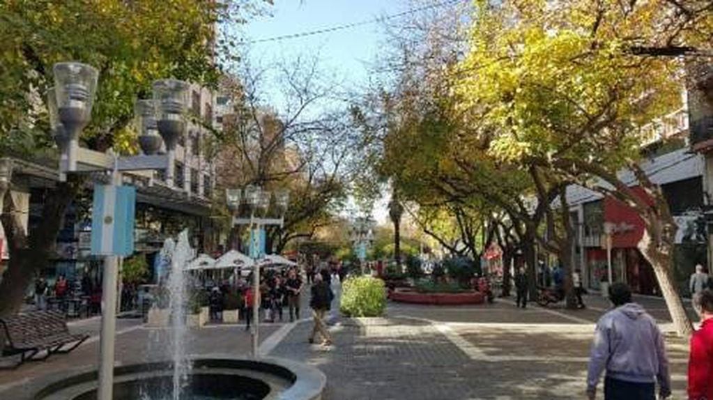 Peatonal Sarmiento, Ciudad de Mendoza.