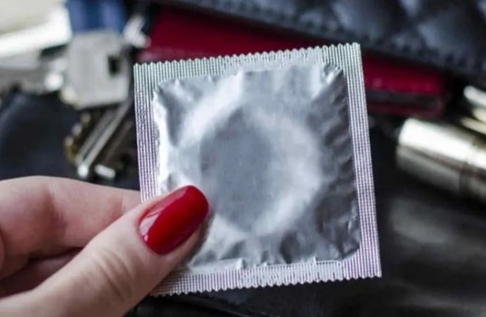 El regreso de una de las enfermedades más antiguas está dado por la falta del uso del preservativo.