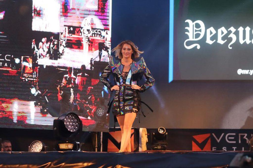 Desfile de los hermanos Vernucci 2020