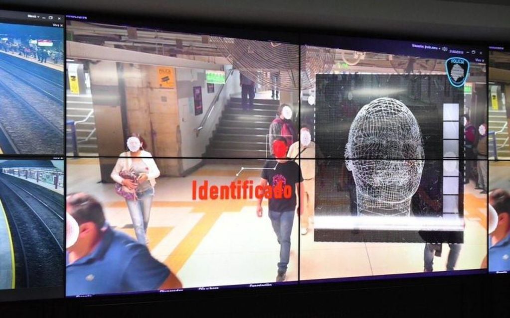Así funciona el nuevo sistema de reconocimiento facial para detectar a delincuentes prófugos (Foto: Policía de Ciudad de Buenos Aires/Télam)