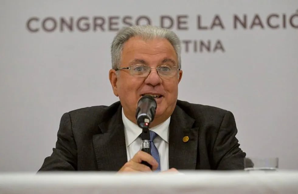 Alberto Barbieri, rector de la UBA.