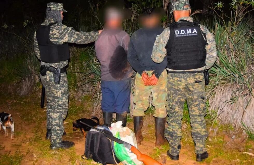 Cazadores furtivos detenidos y elementos de caza secuestrados en Puerto Libertad y Posadas.