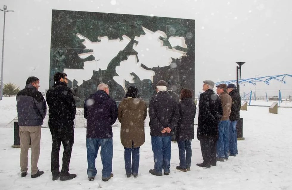 Visita al Monumento a los Héroes de Malvinas y el Museo Malvinas e Islas de Atlántico Sur. Ushuaia