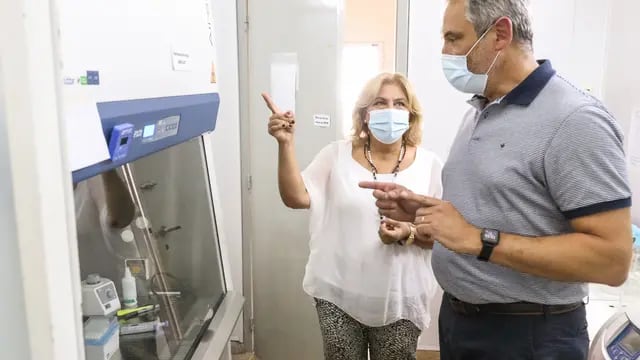 Sonia Martorano inauguró el laboratorio de biología molecular en Rafaela