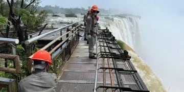 Cataratas del Iguazú: arranca la reconstrucción de las pasarelas de la Garganta del Diablo