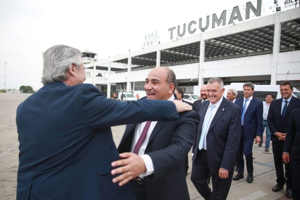 Llegada de Alberto Fernández a Tucumán.