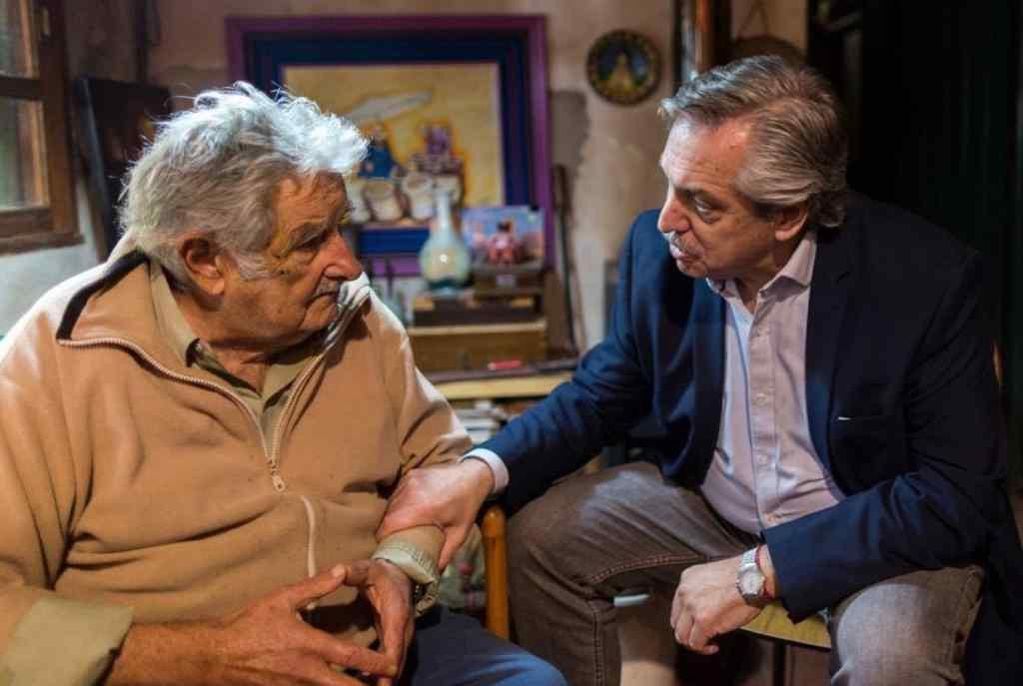 Mujica y Fernández se reunieron en la capital uruguaya. (Prensa Alberto Fernández)