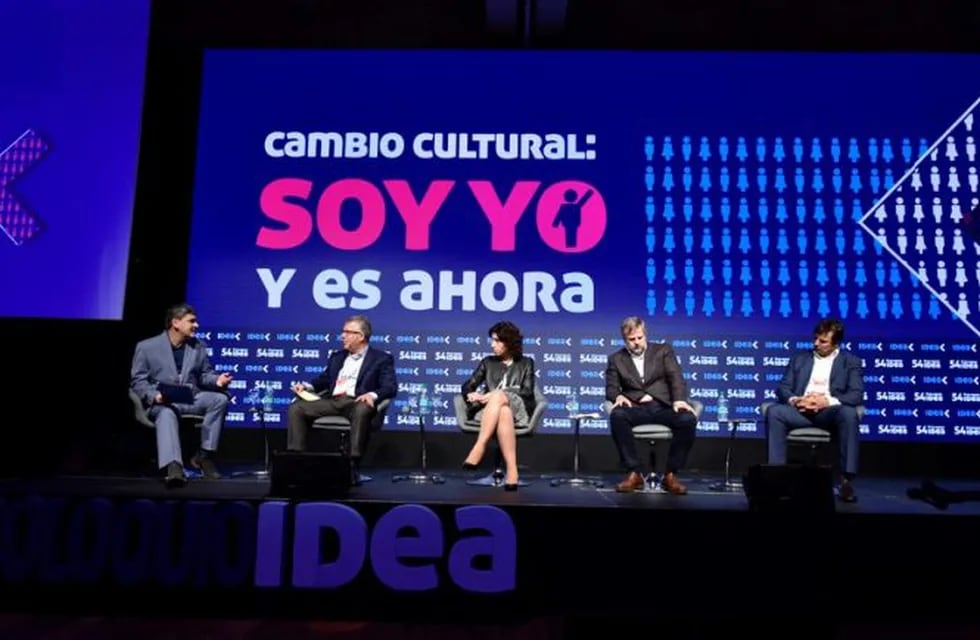 Los empresarios se mostraron pesimistas en el Coloquio de IDEA. Fabián Gastiarena