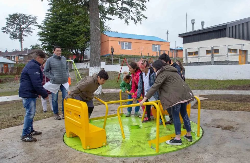 Plaza integradora e inclusiva en Tolhuin