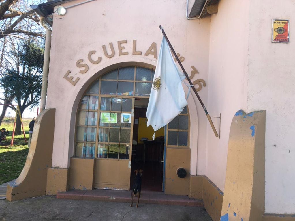 Seis escuelas rurales de Azul ahora disponen de internet