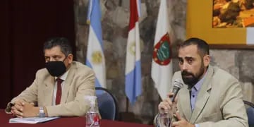 Darío Zeino y Darío Pérez en conferencia de prensa.
